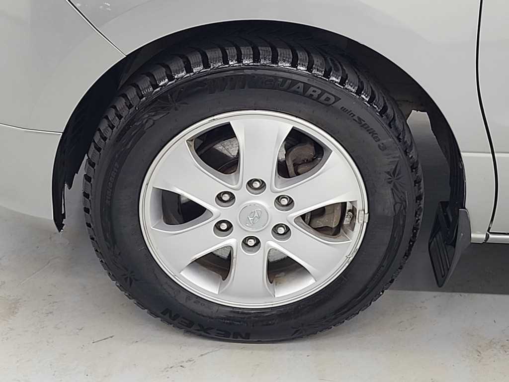 HYUNDAI Starex 2019 Gris - Importación desde Corea - HF Imports Iquique - Foto 18