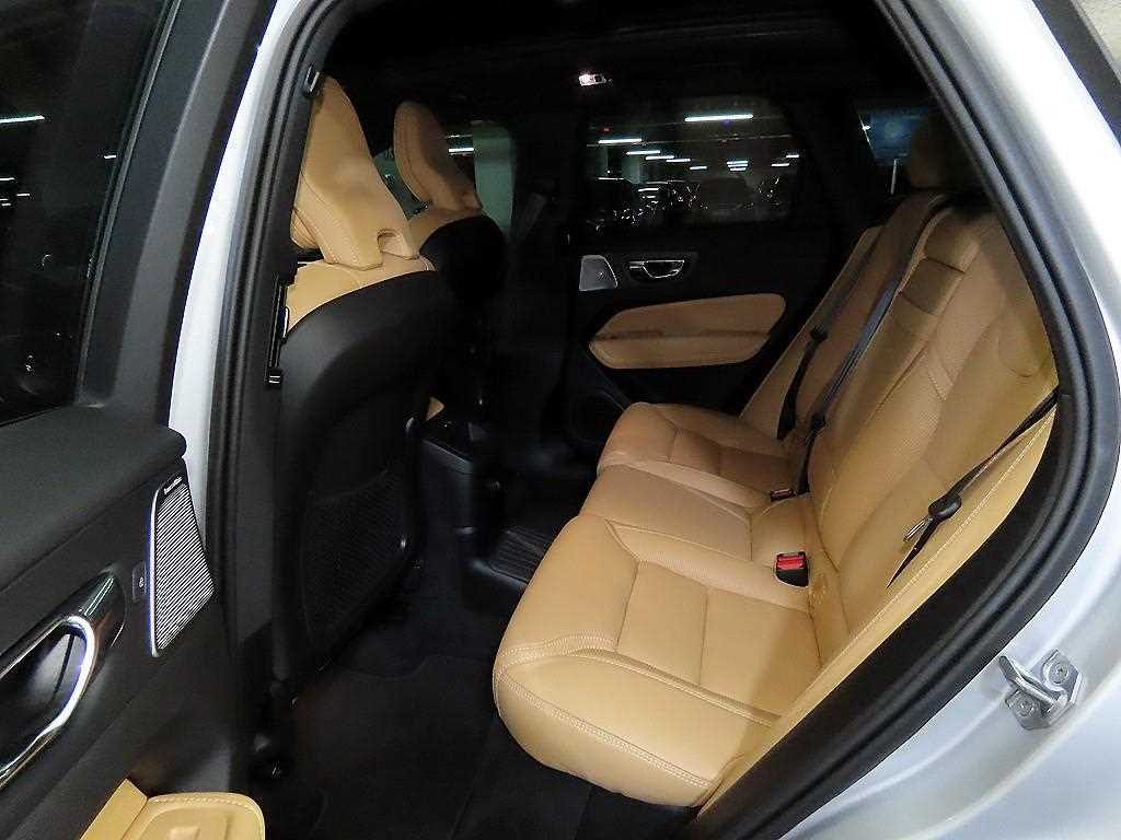 Volvo XC60 - Vista 7