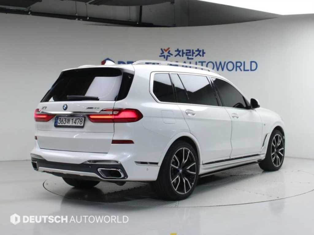 BMW X7 - Vista 2