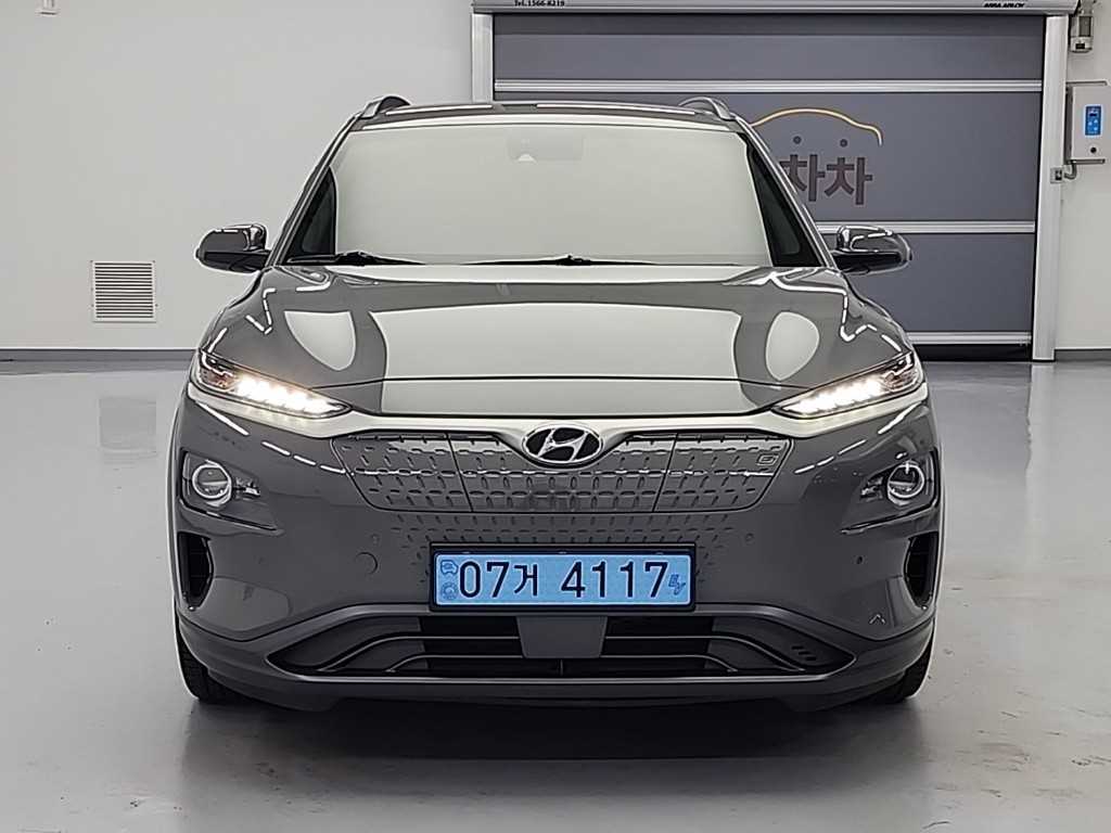 HYUNDAI Kona - Vista 2