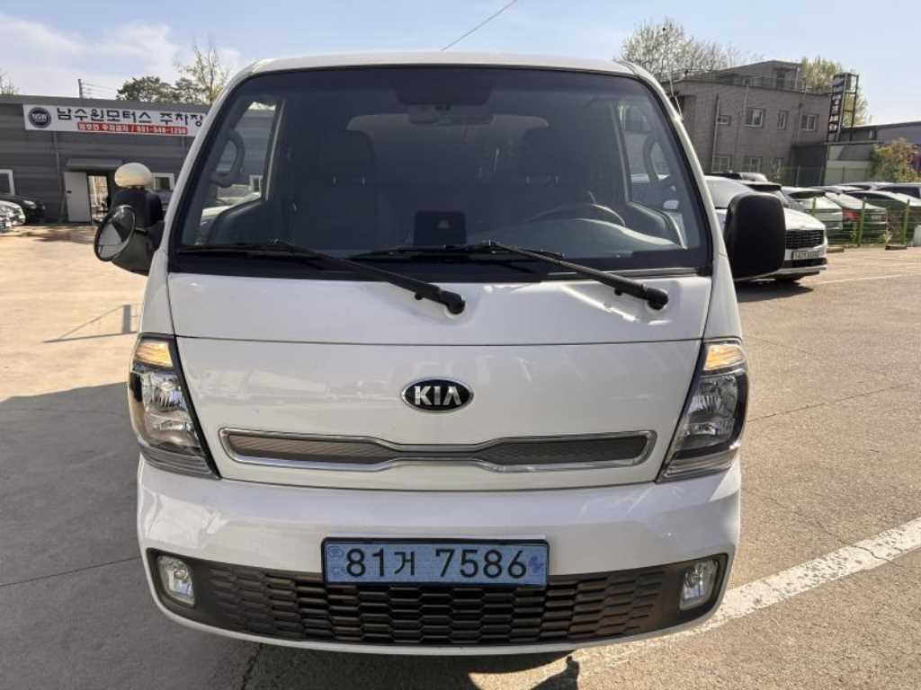 Small Truck Normal Box(Low Deck) - Vista 2