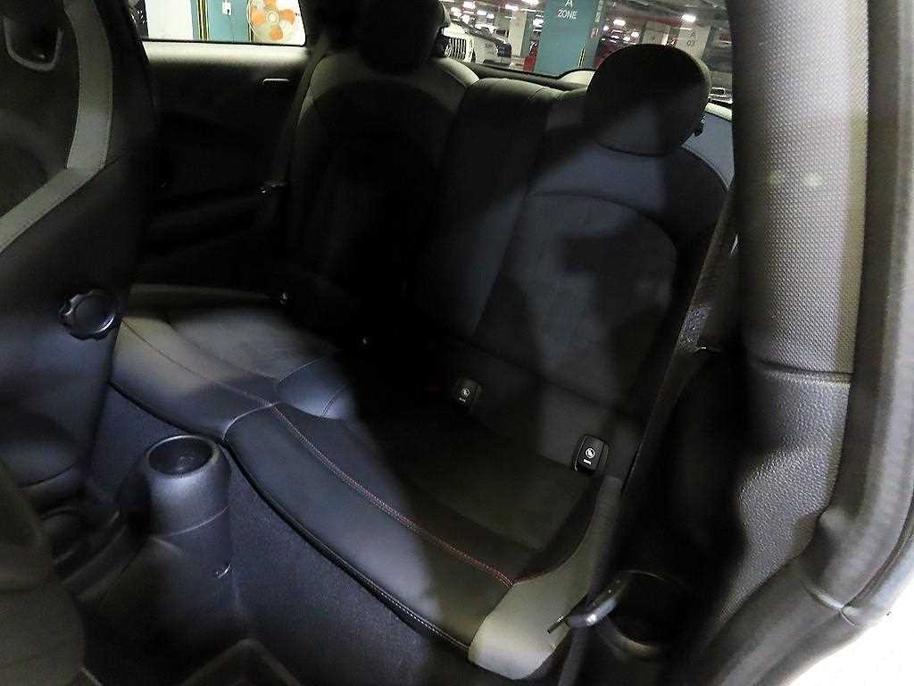 Mini Cooper - Vista 7