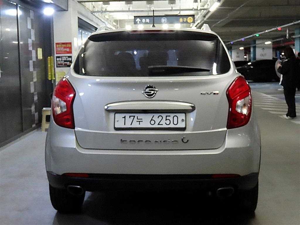 Ssangyong Korando - Vista 5