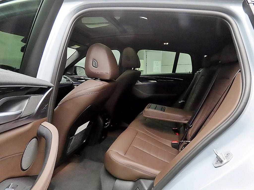 BMW X4 - Vista 6