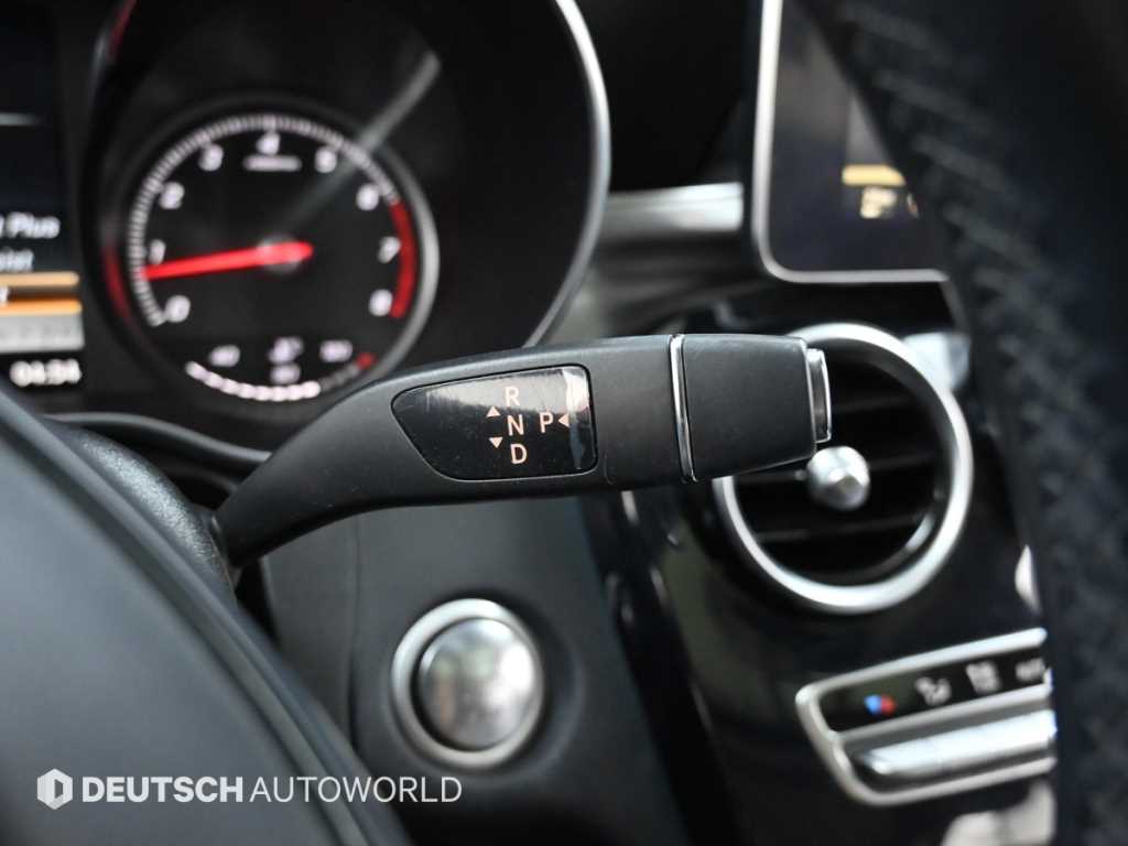 Mercedes Benz C Class - Vista 9