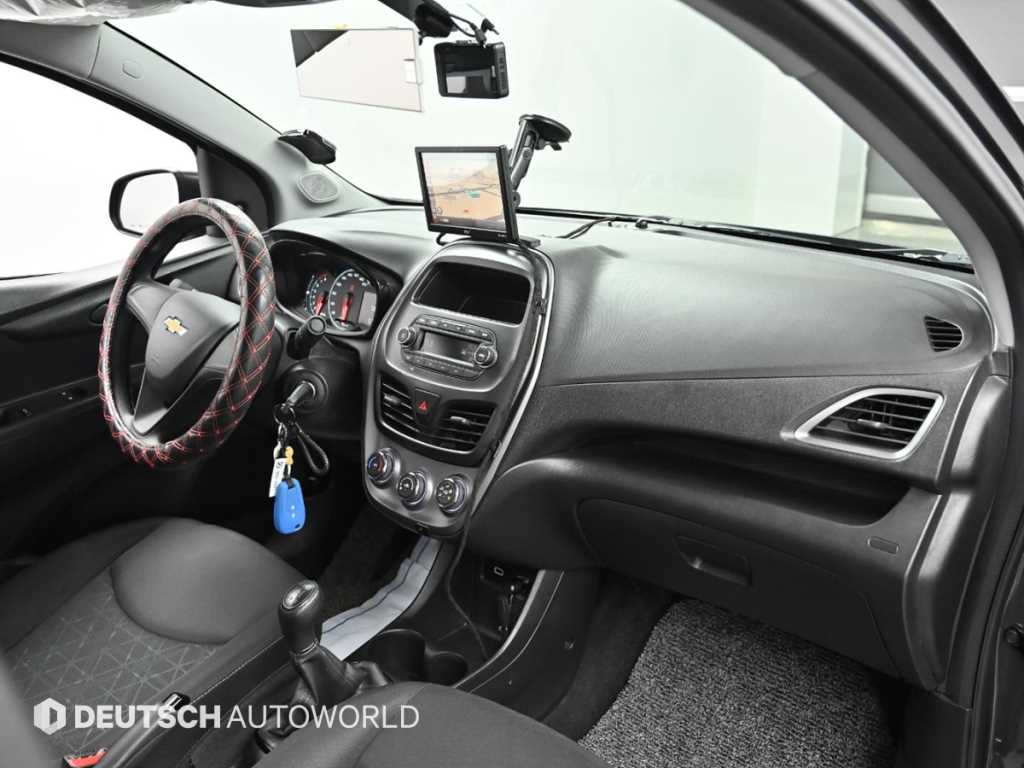 Chevrolet Spark - Vista 7