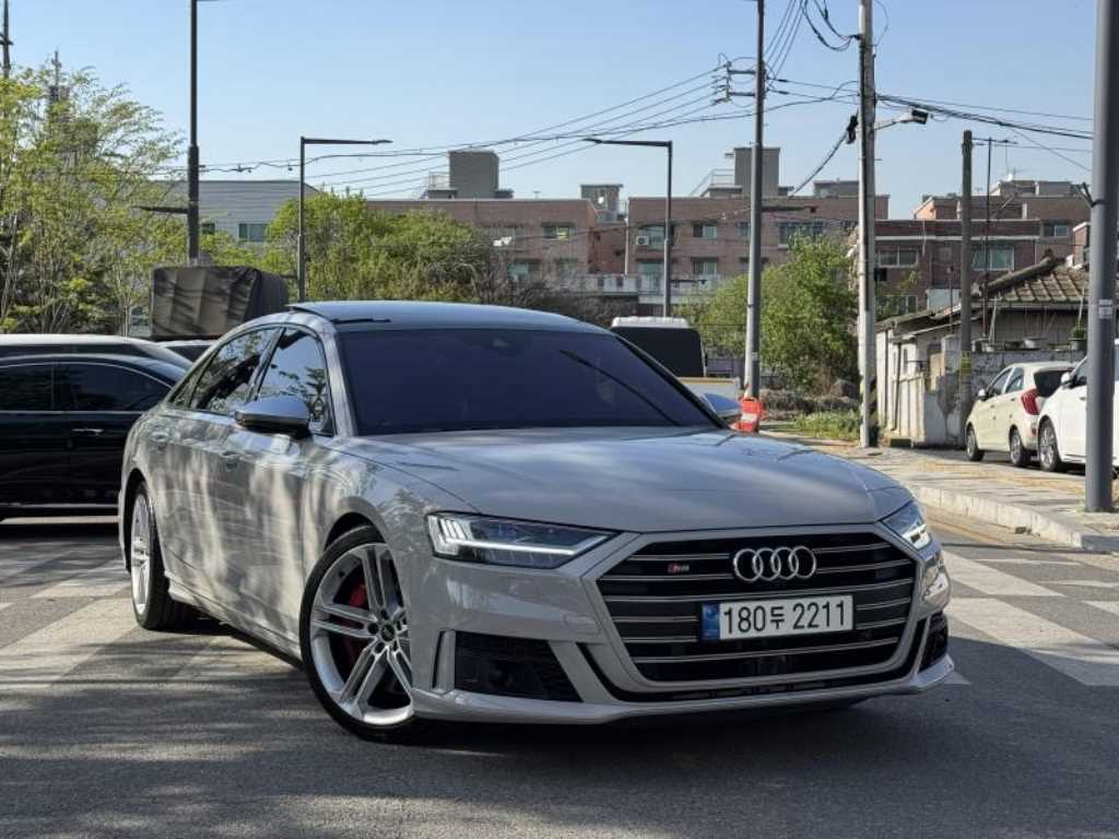 Audi S8 2021 - Importación desde Corea - HF Imports Iquique - Foto 1
