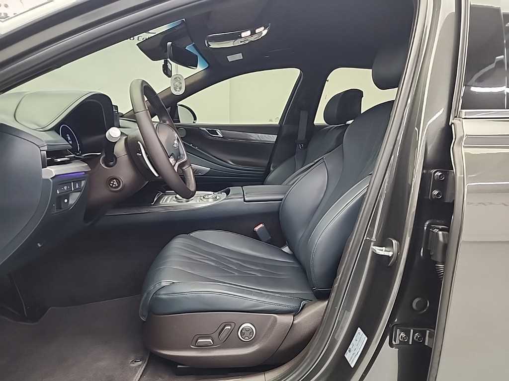 Genesis G80 - Vista 11