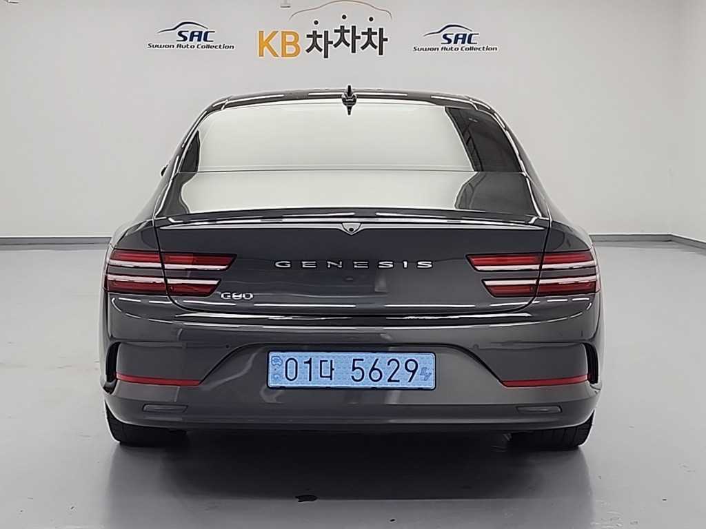 Genesis G80 - Vista 3