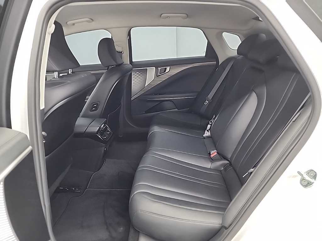 KIA K8 - Vista 12