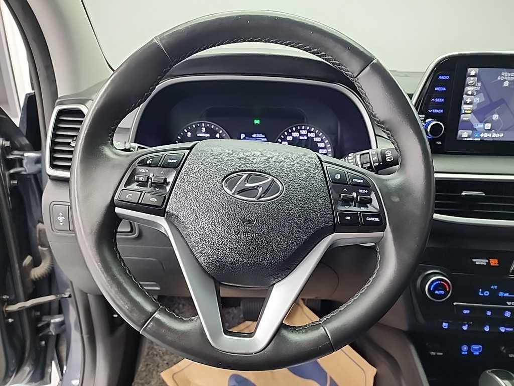 HYUNDAI Tucson - Vista 9