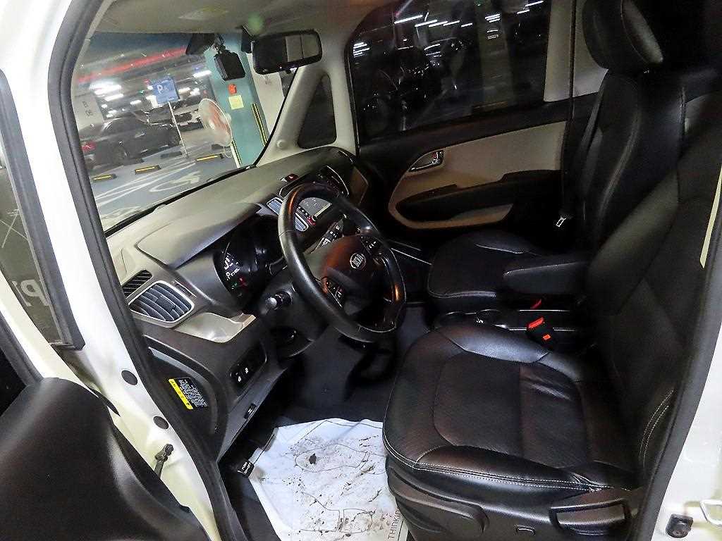 KIA Ray - Vista 6