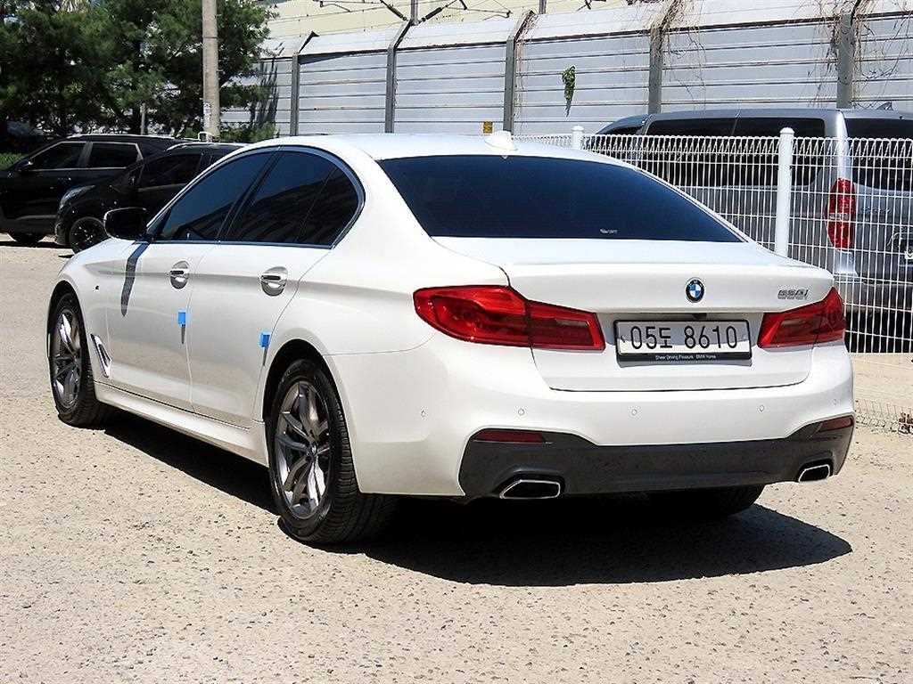 BMW 5 Series - Vista 3