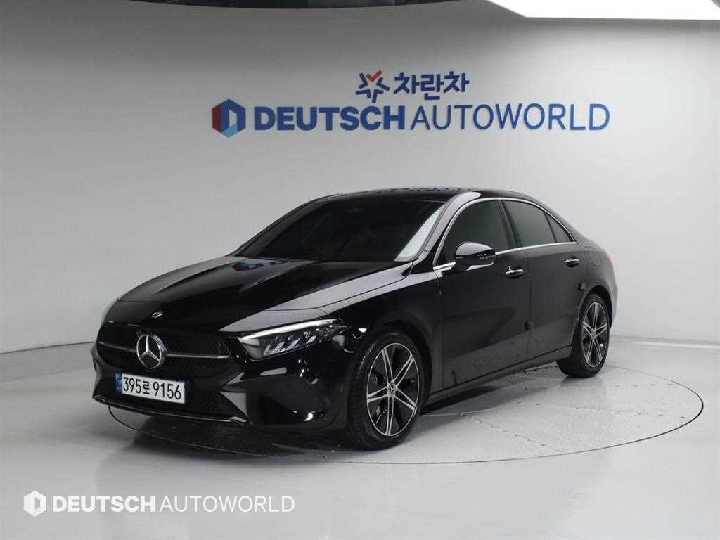 Mercedes Benz A Class 2024 Negro - Importación desde Corea - HF Imports Iquique - Foto 1