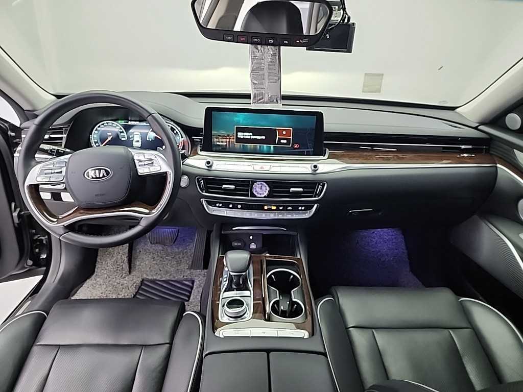 KIA K9 - Vista 7