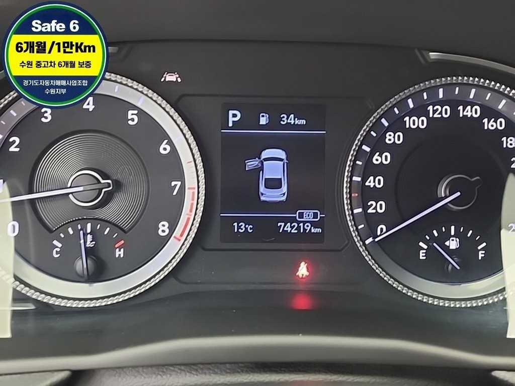 HYUNDAI Sonata - Vista 6