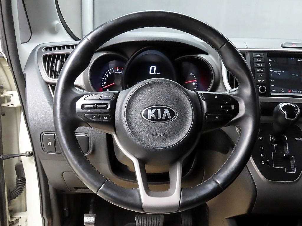 KIA Ray - Vista 9