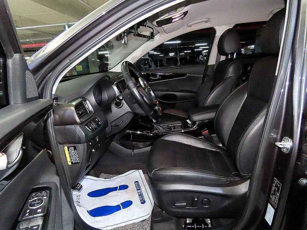 KIA Sorento - Vista 6