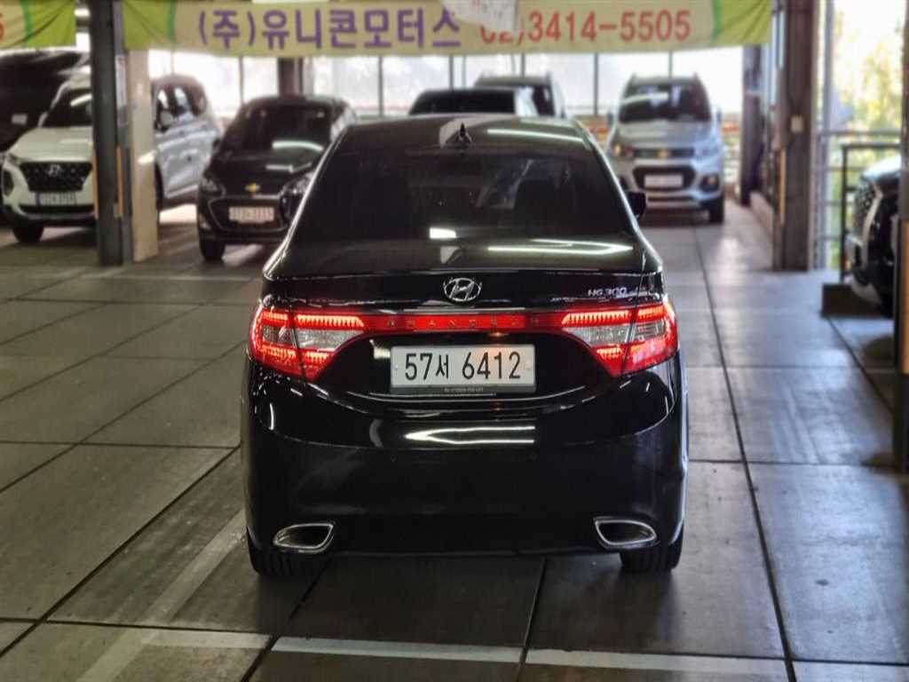 HYUNDAI Grandeur - Vista 5