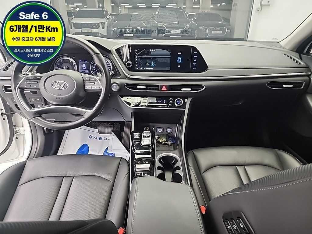 HYUNDAI Sonata - Vista 7
