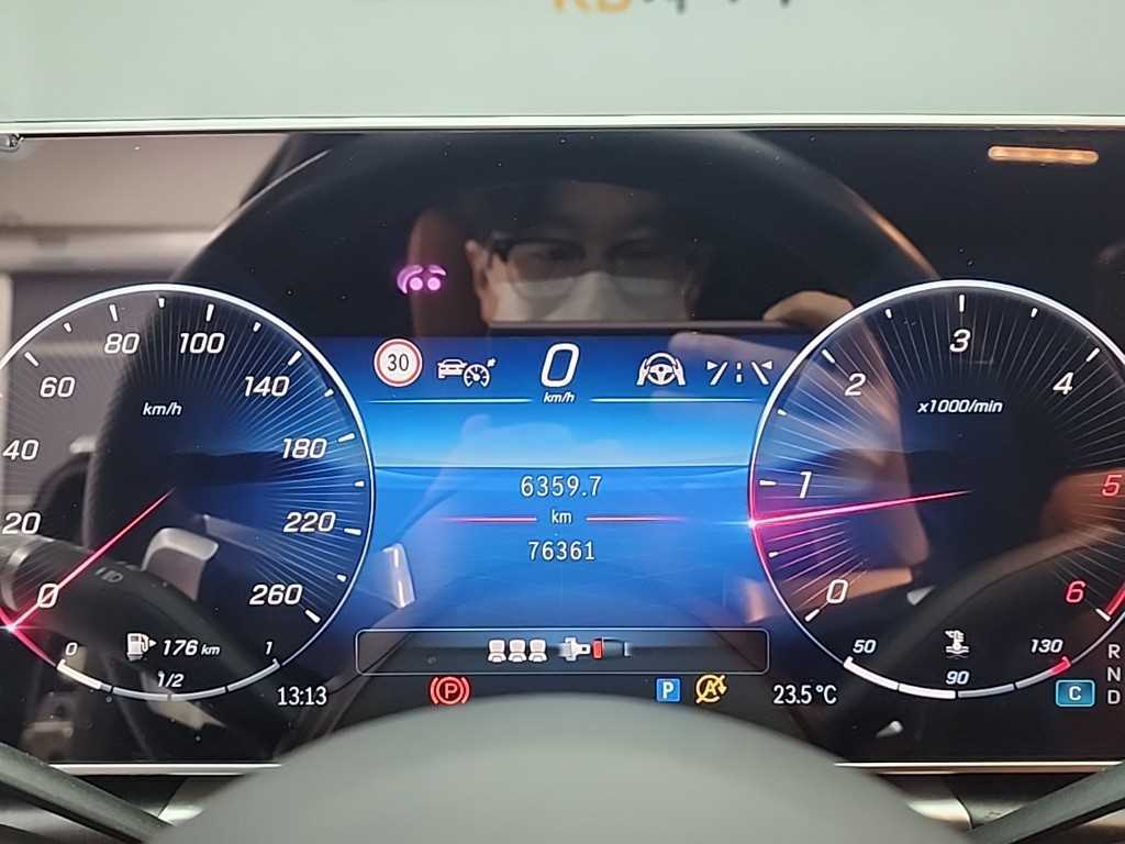 Mercedes Benz S Class - Vista 7