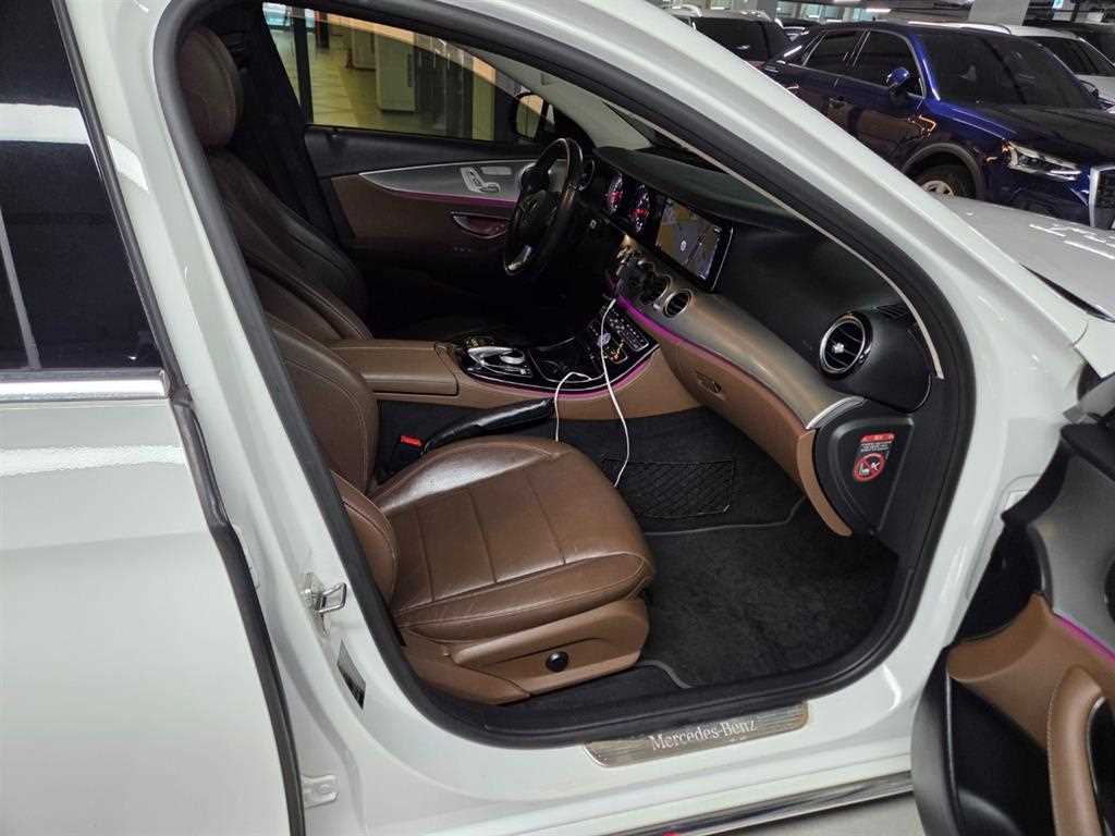 Mercedes Benz E class 2017 Blanco - Importación desde Corea - HF Imports Iquique - Foto 13