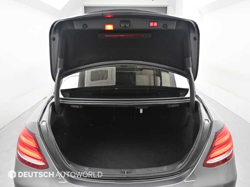Mercedes Benz E class 2019 Gris - Importación desde Corea - HF Imports Iquique - Foto 19