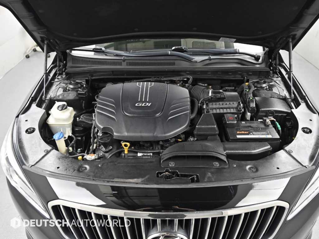 HYUNDAI Aslan - Vista 6