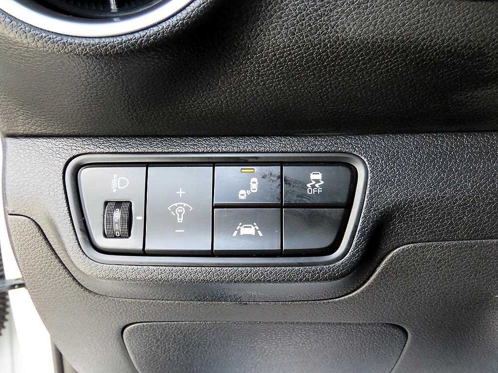 KIA K3 - Vista 12