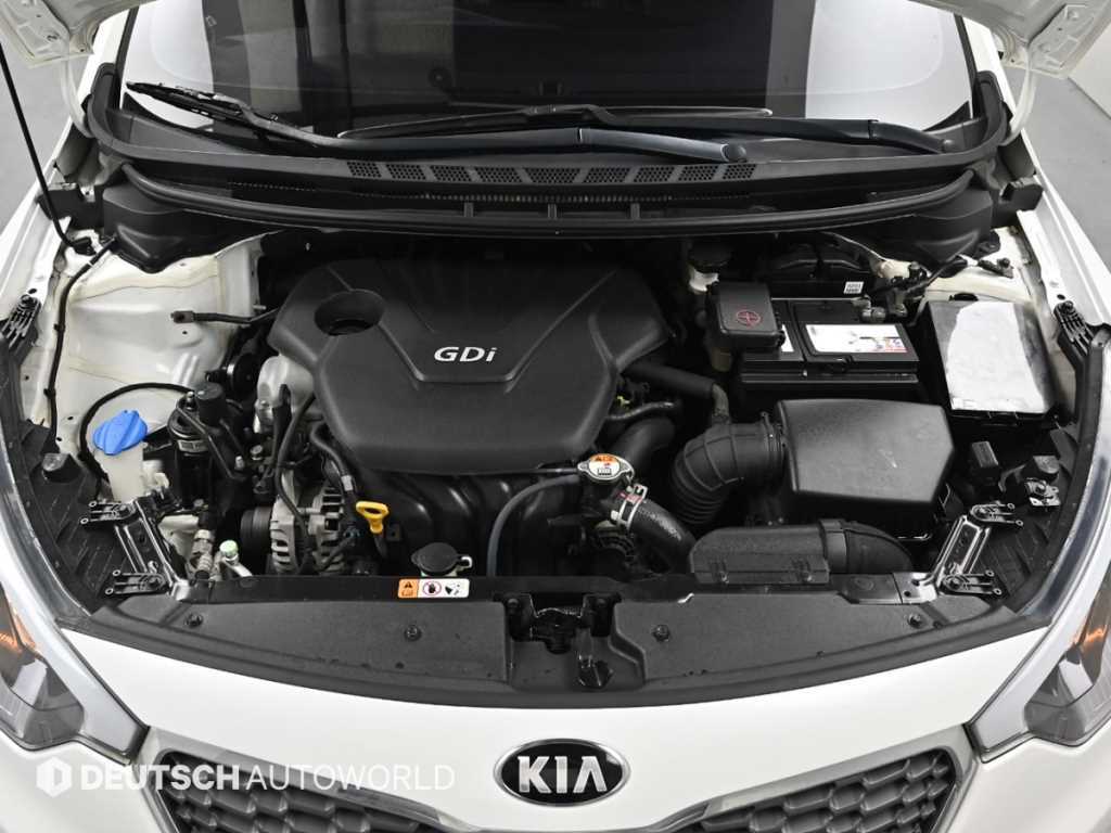KIA K3 - Vista 6