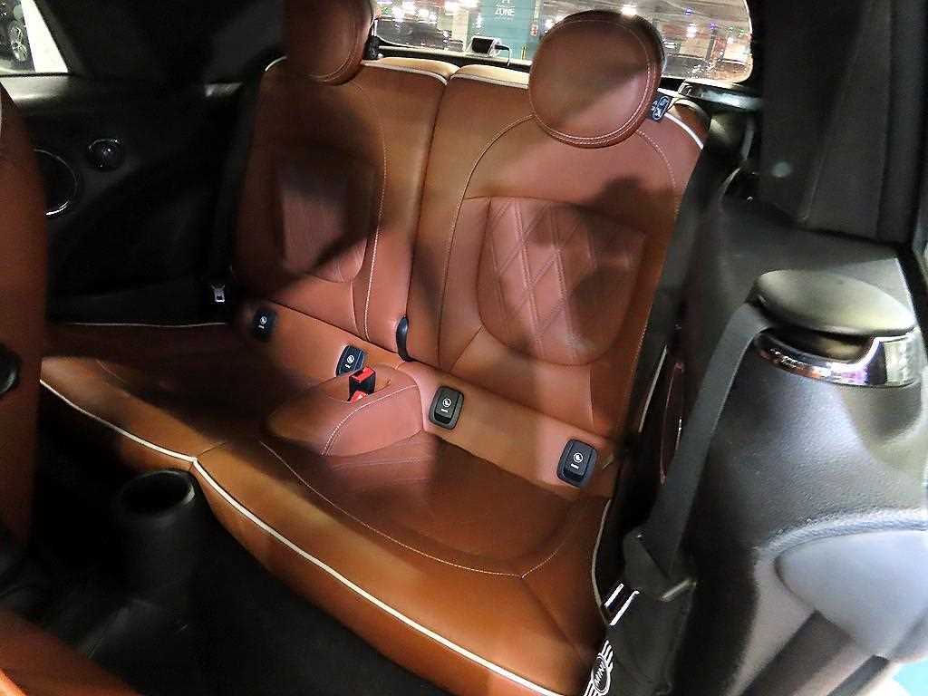 Mini Cooper Convertible - Vista 9