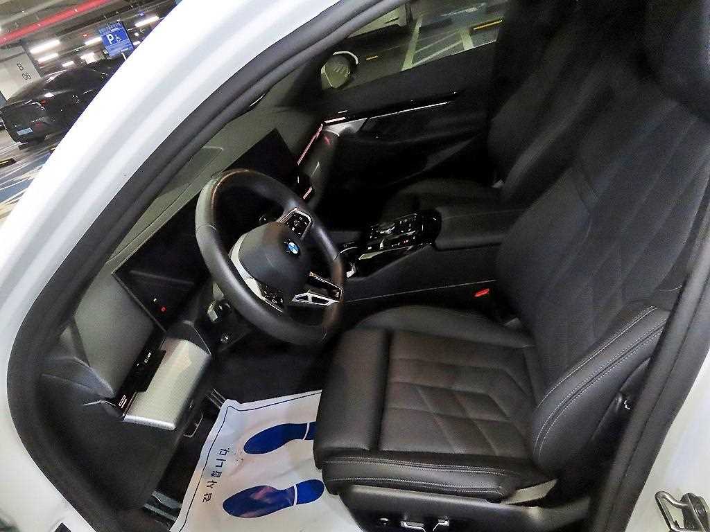 BMW 5 Series - Vista 6