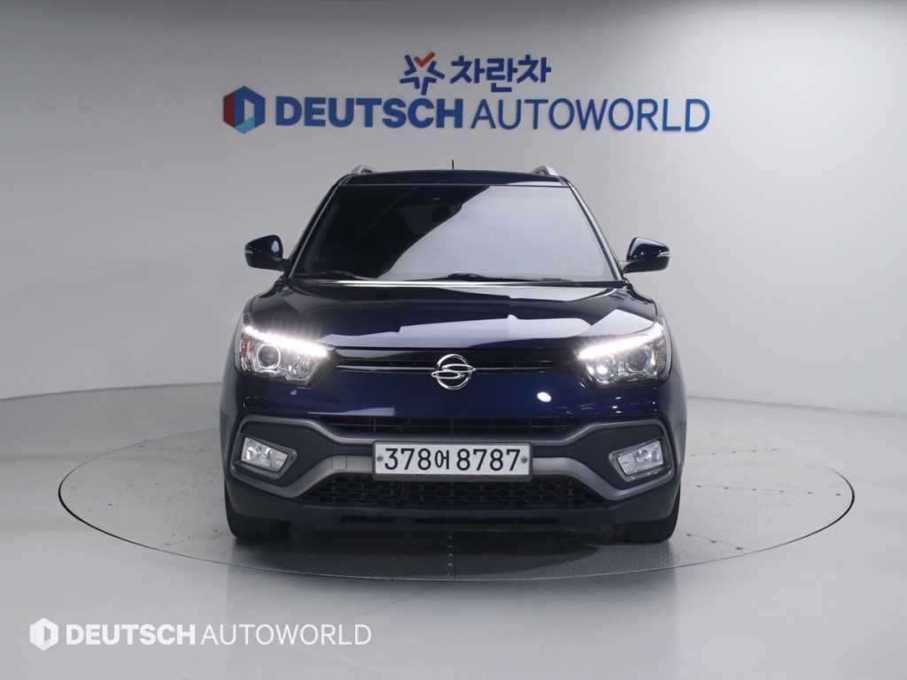 Ssangyong Tivoli - Vista 3