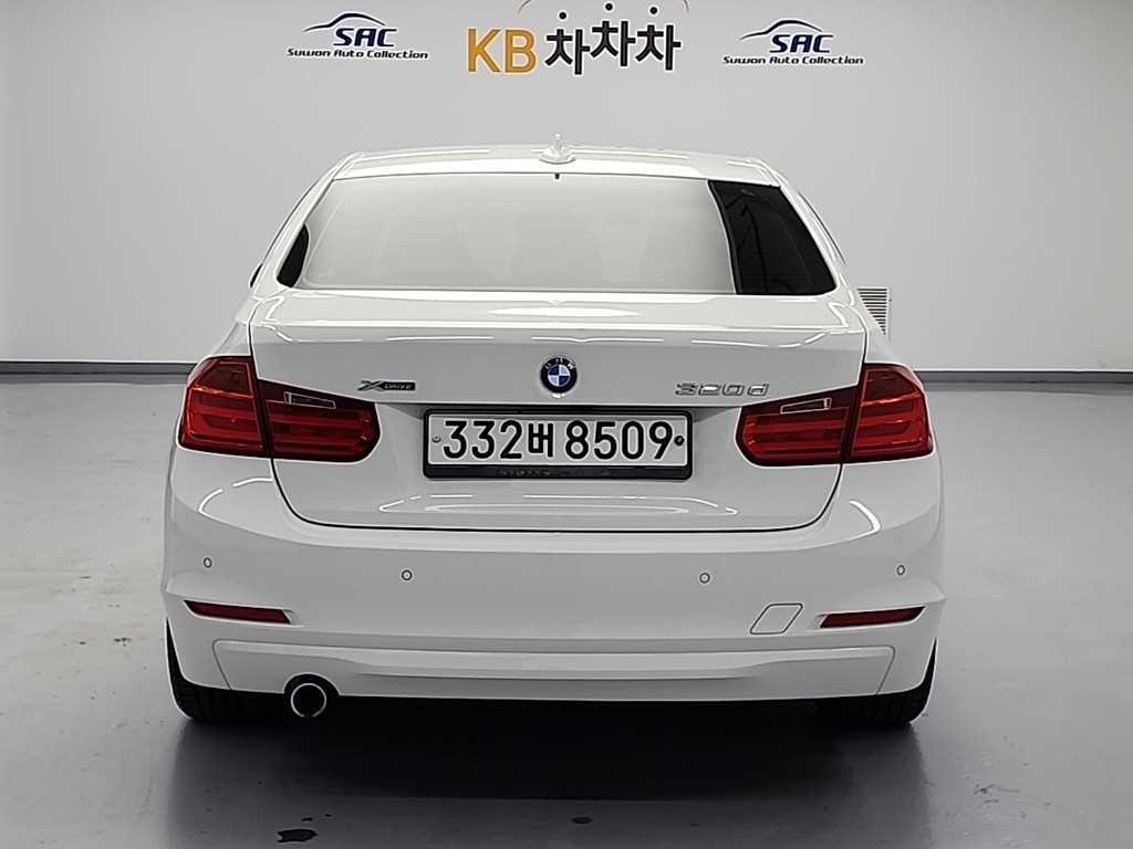 BMW 3 series - Vista 3