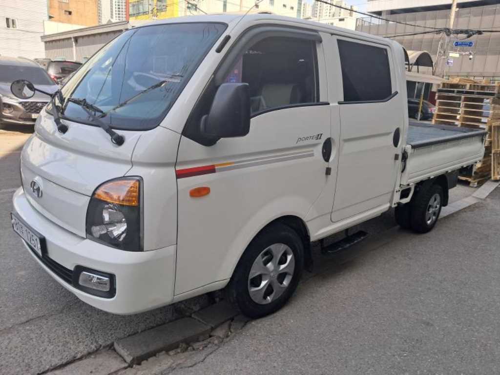 Small Truck Cargo (small) - Vista 2