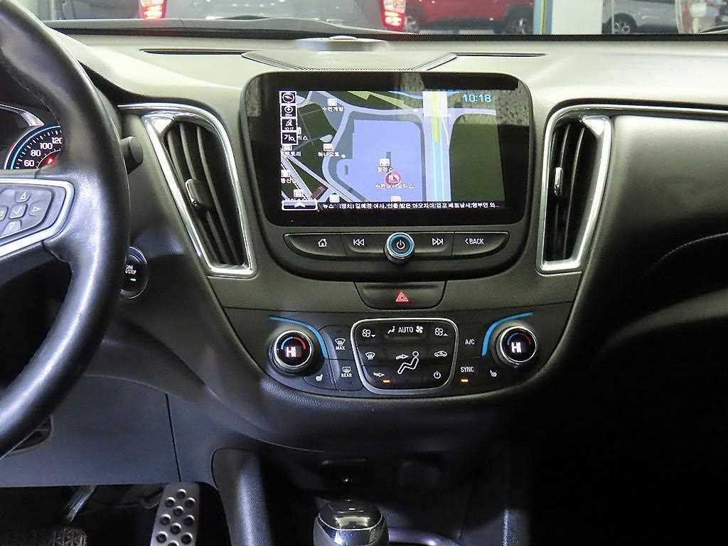 Chevrolet Malibu - Vista 11