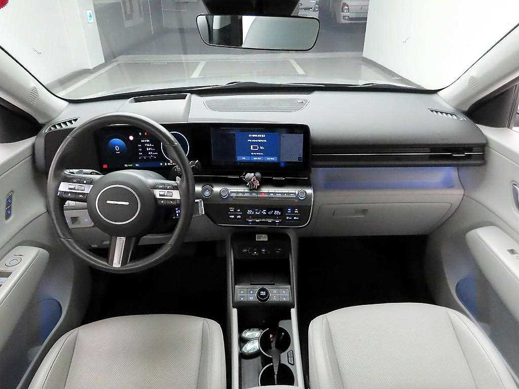 HYUNDAI Kona - Vista 8