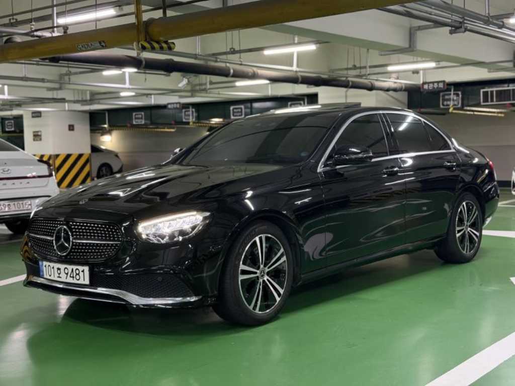 Mercedes Benz E class - Vista 2