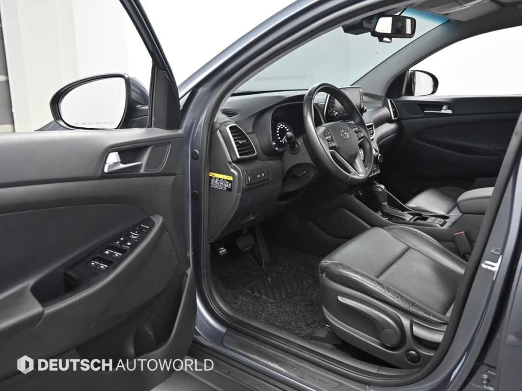 HYUNDAI Tucson - Vista 11