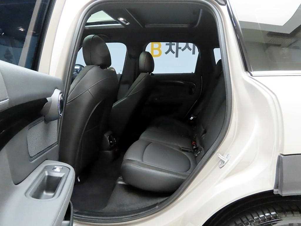 Mini Countryman 2024 Gris - Importación desde Corea - HF Imports Iquique - Foto 13