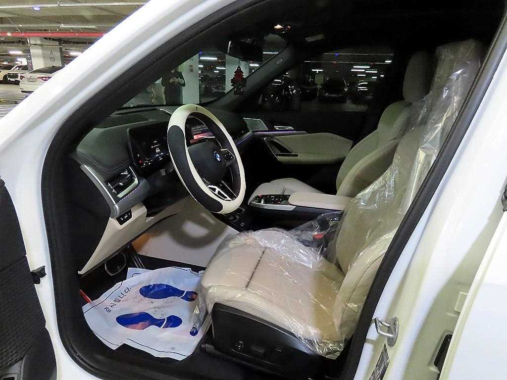 BMW X1 - Vista 6