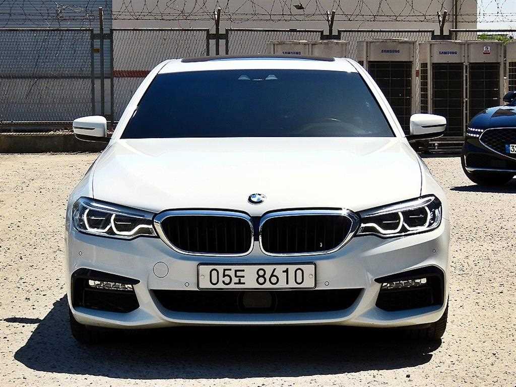 BMW 5 Series 2018 Blanco - Importación desde Corea - HF Imports Iquique - Foto 1