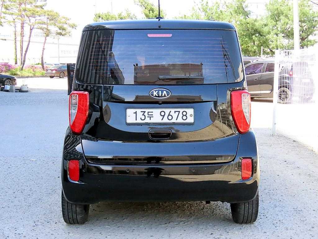 KIA Ray - Vista 4