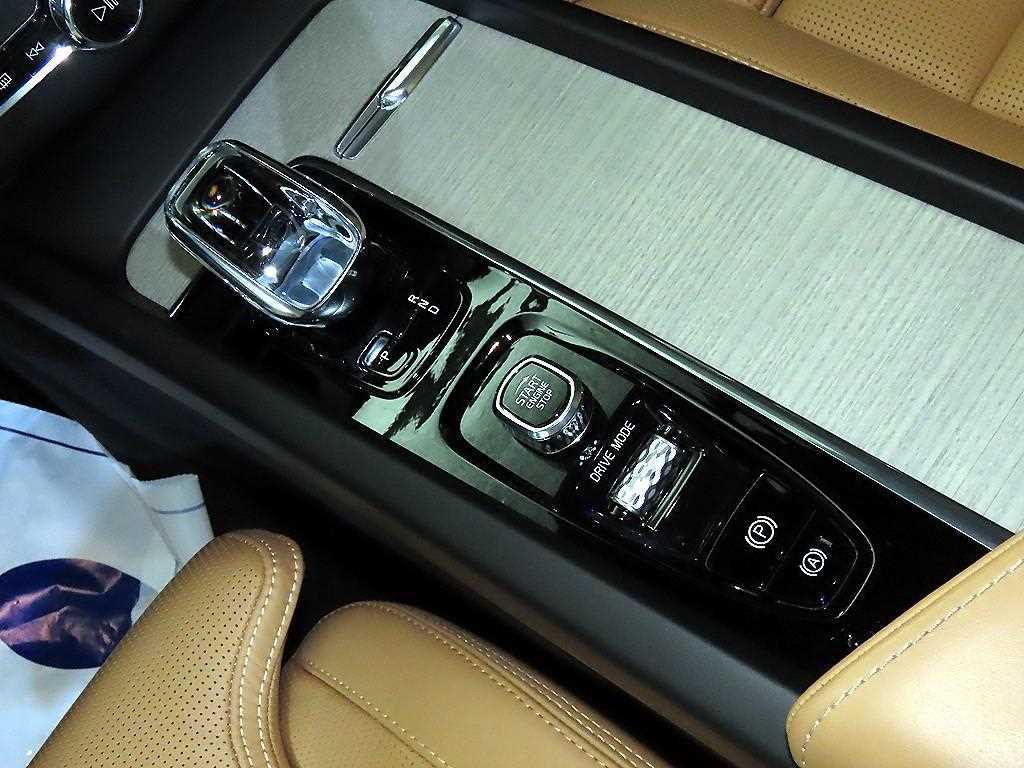 Volvo XC60 - Vista 12