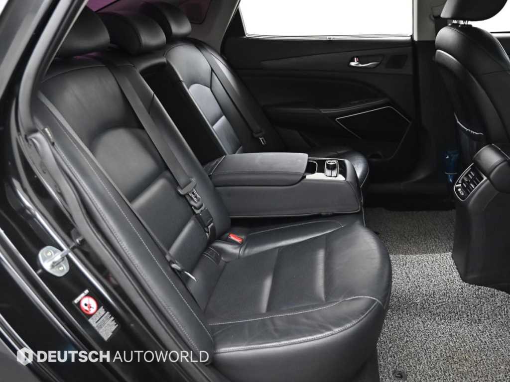 KIA K7 - Vista 12