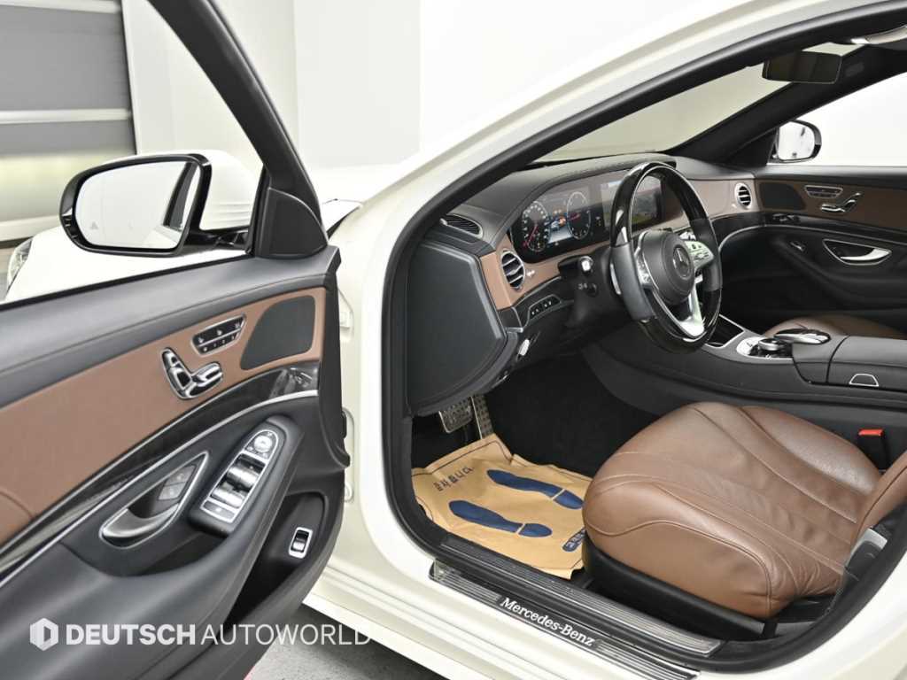 Mercedes Benz S Class - Vista 11