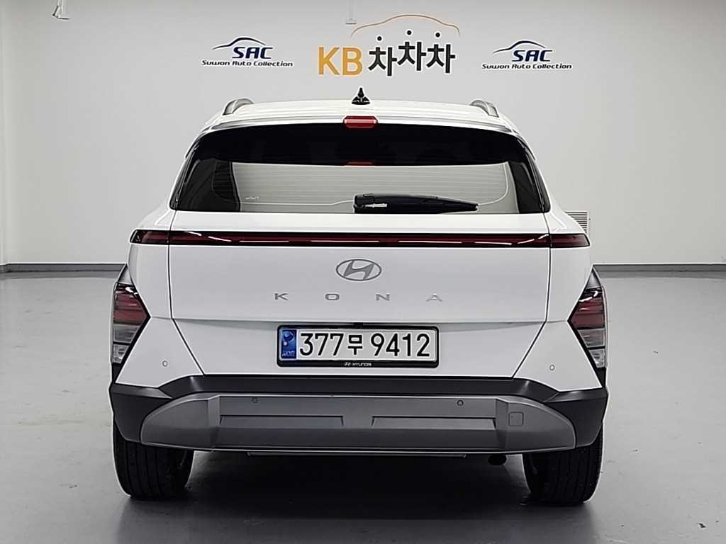HYUNDAI Kona - Vista 3