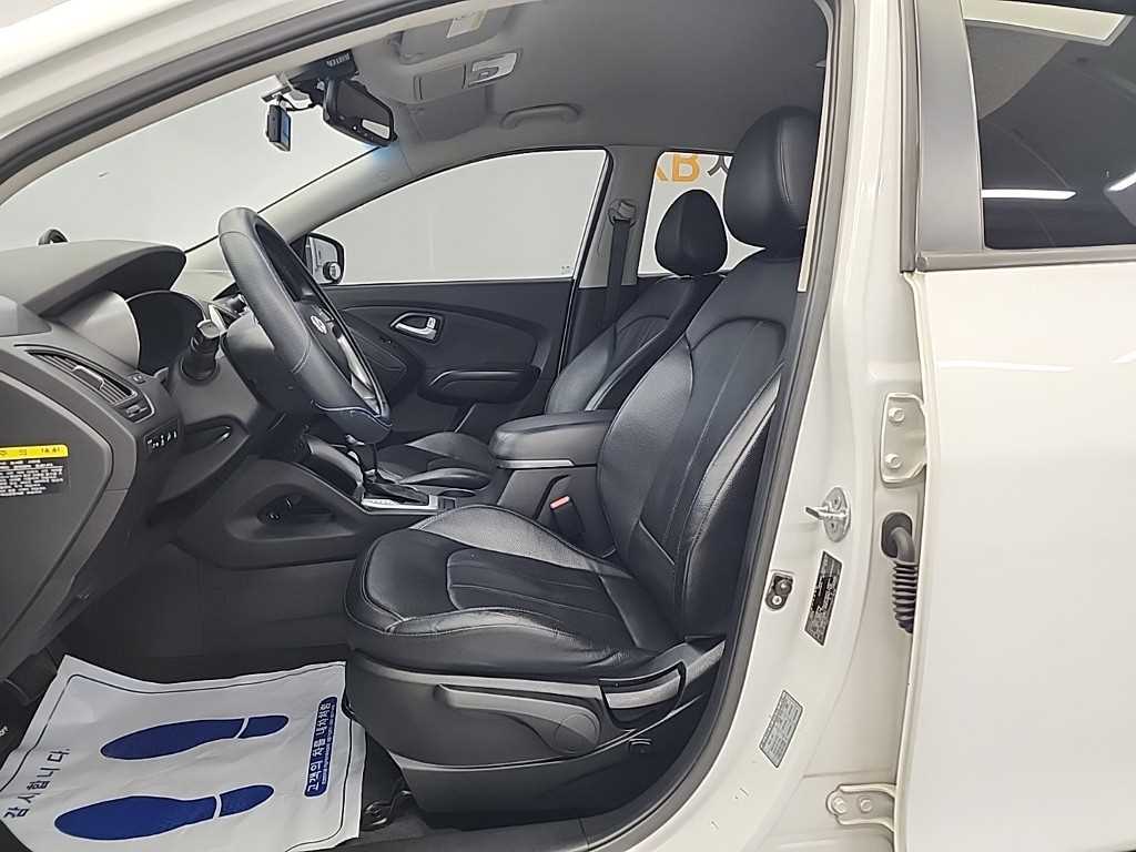 HYUNDAI Tucson - Vista 11