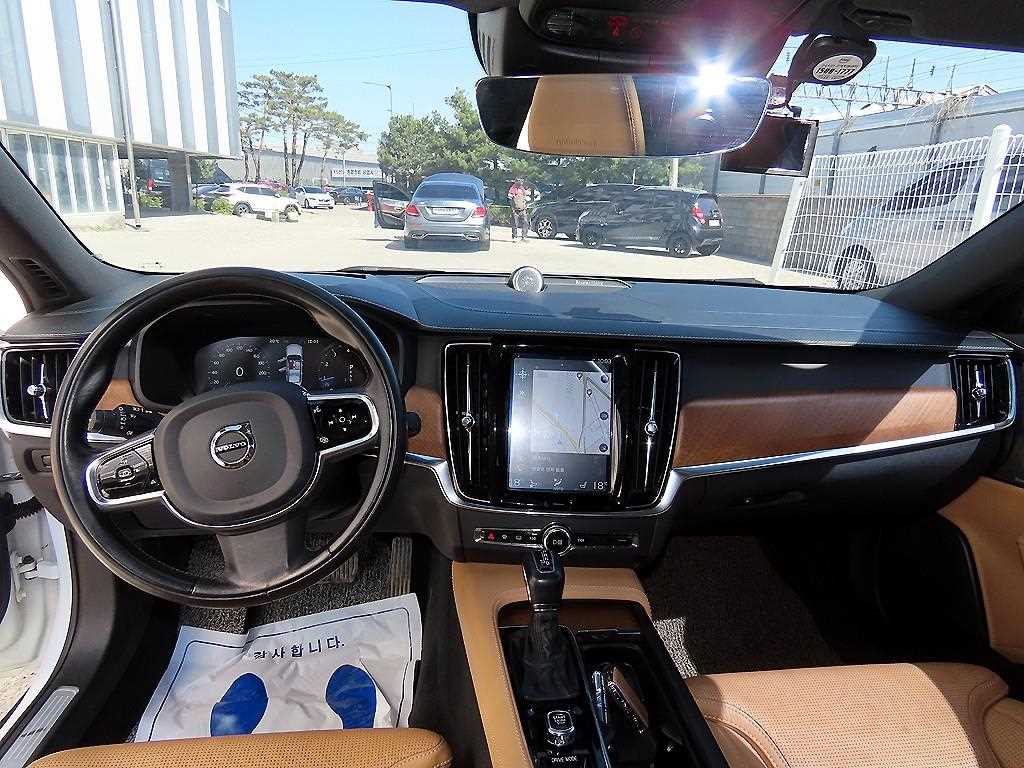 Volvo S90 - Vista 7