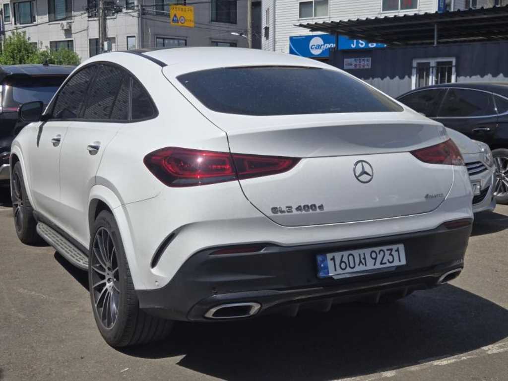 Mercedes Benz GLE Class - Vista 4
